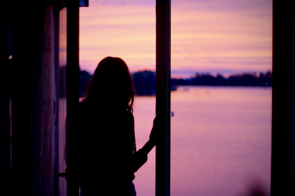 sonhar com ex feliz com outra pessoa